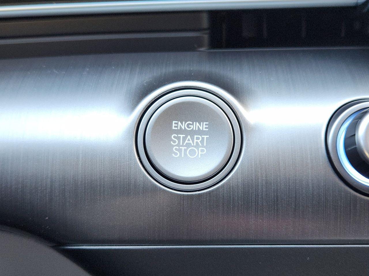 New 2026 R2P Red Hyundai SEL Sport FWD image 16