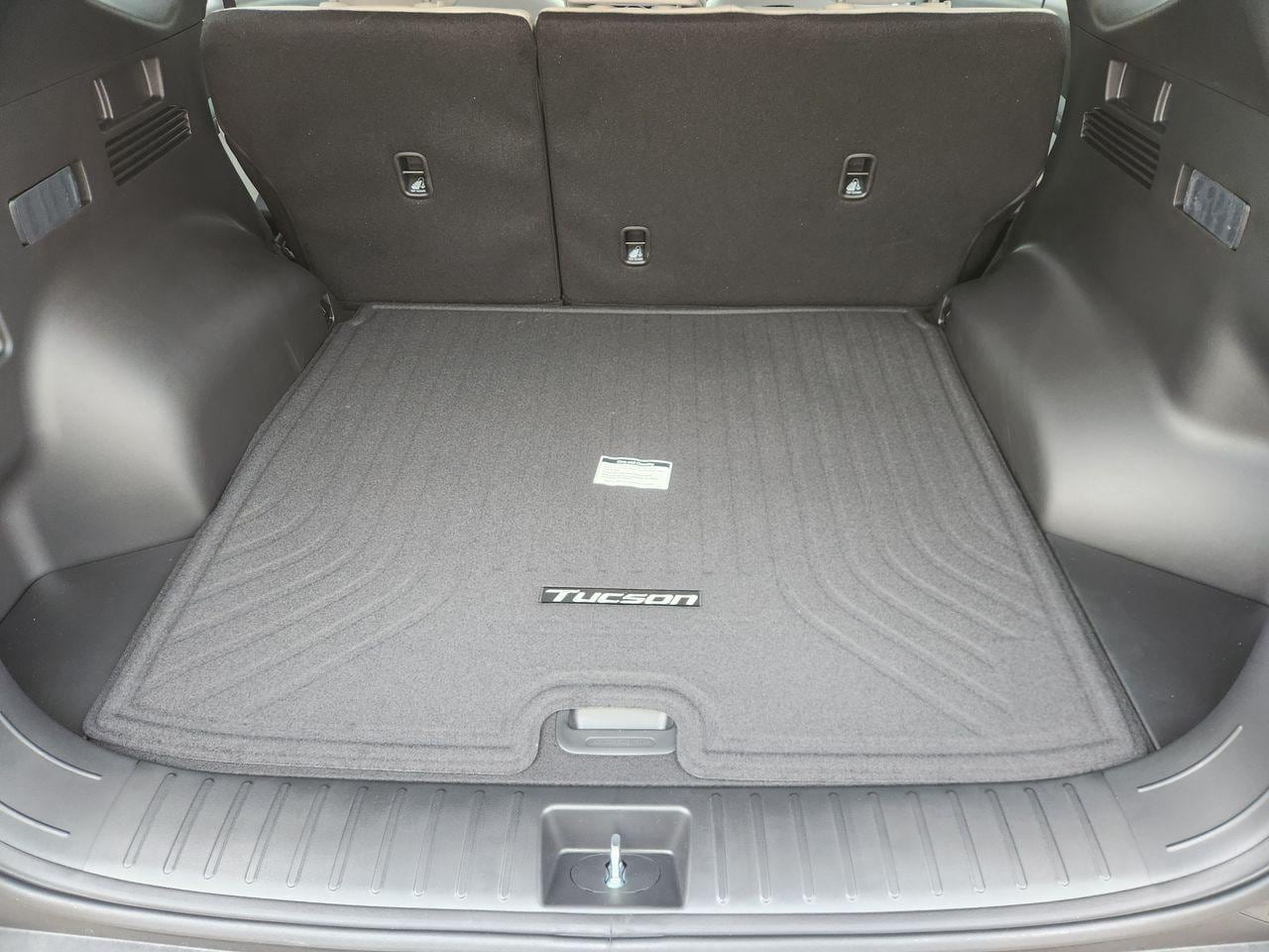 New 2026 Ash Black Hyundai SEL AWD image 32