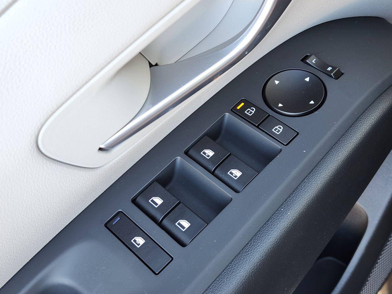 New 2026 S3B Black Hyundai SEL FWD image 22