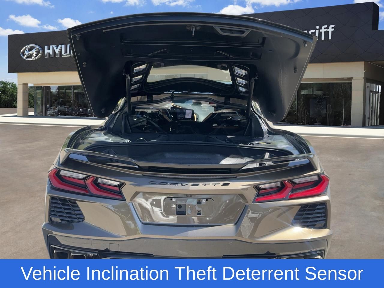 Used 2020 Zeus Bronze Chevrolet Stingray 3LT image 12