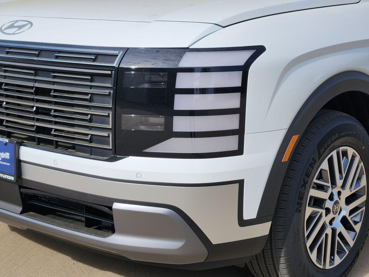 New 2026 WC9 White Hyundai SEL FWD image 6