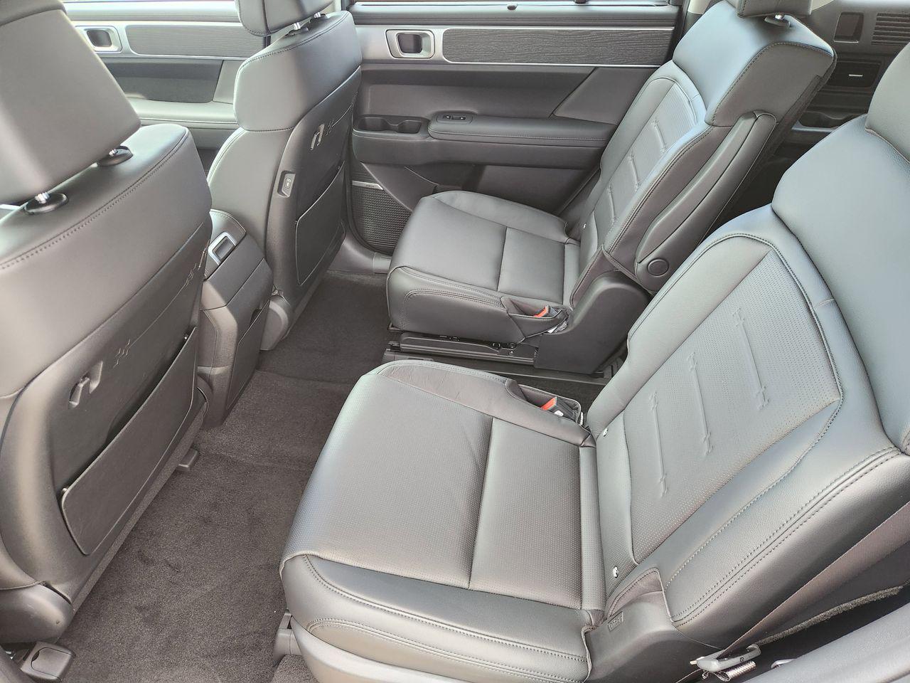 New 2026 NT2 Gray Hyundai Limited image 30