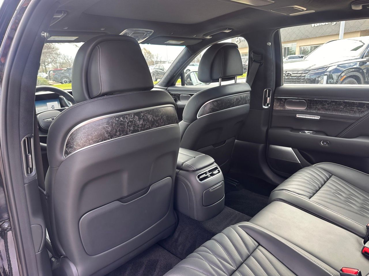 Used 2025 Vik Black Genesis 3.5T e-SC image 19