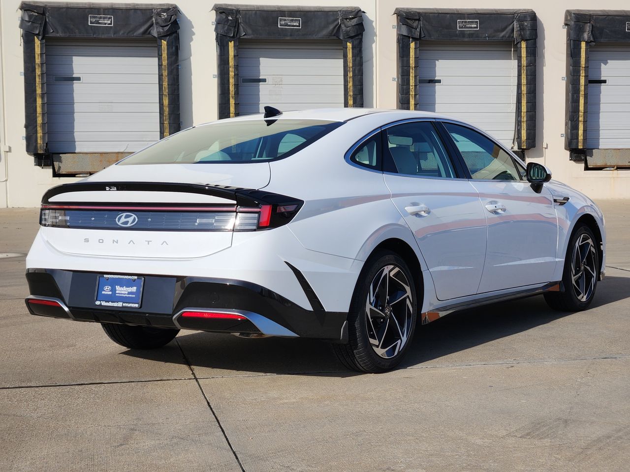 New 2026 W6H White Hyundai SEL Sport image 5