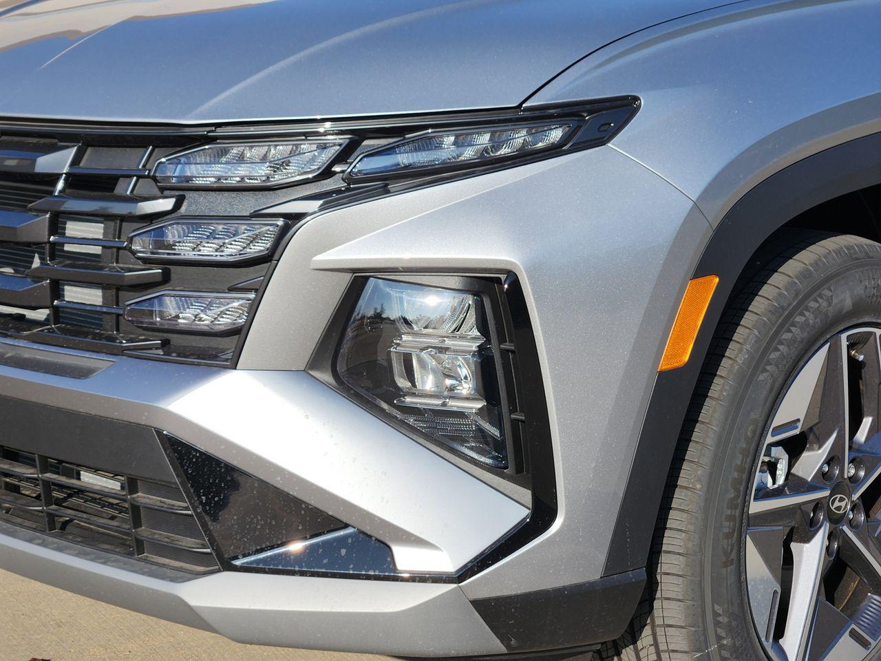 New 2026 R2T Silver Hyundai SEL FWD image 6