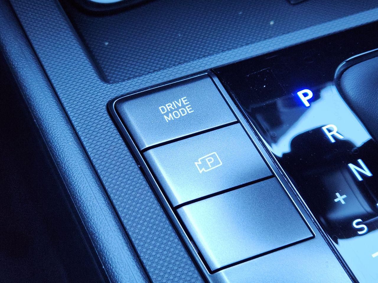 New 2026 M6T Hyundai SEL Sport image 18