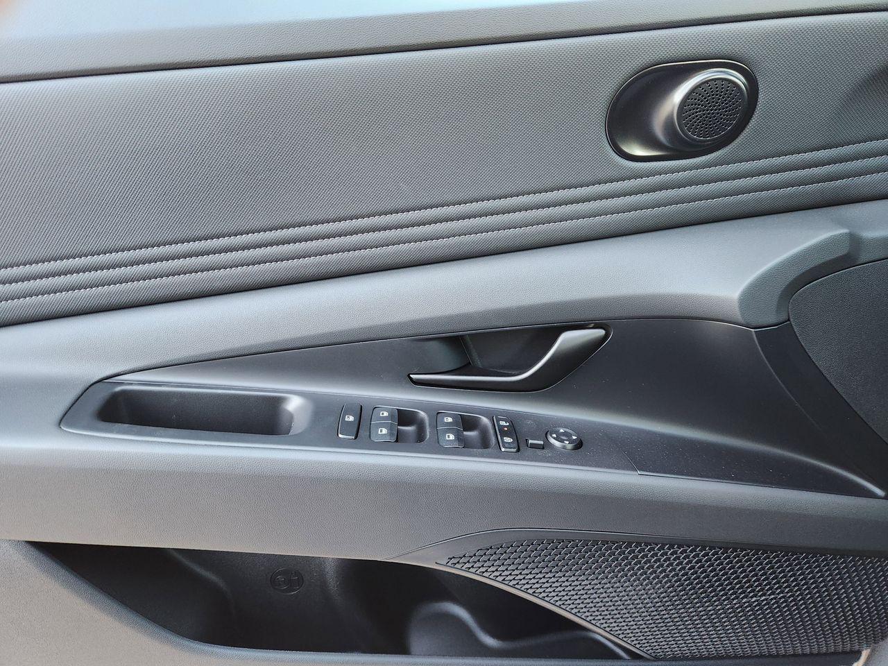 New 2026 M6T Hyundai SEL Sport image 21