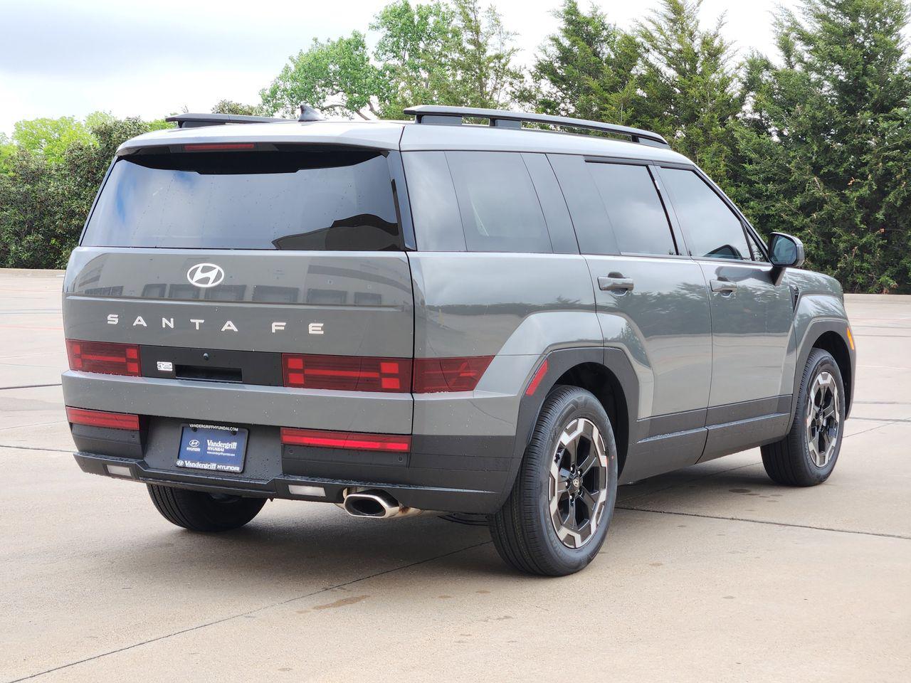 New 2026 Hampton Gray Hyundai SEL FWD image 4
