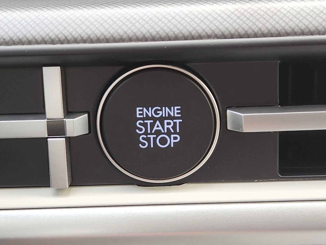 New 2026 W6H White Hyundai SE FWD image 18