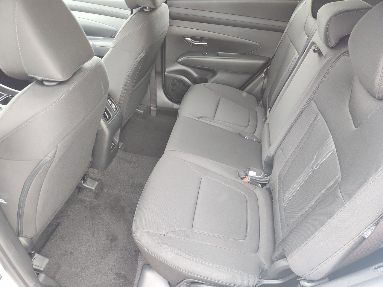 New 2026 W6H White Hyundai SEL FWD image 26