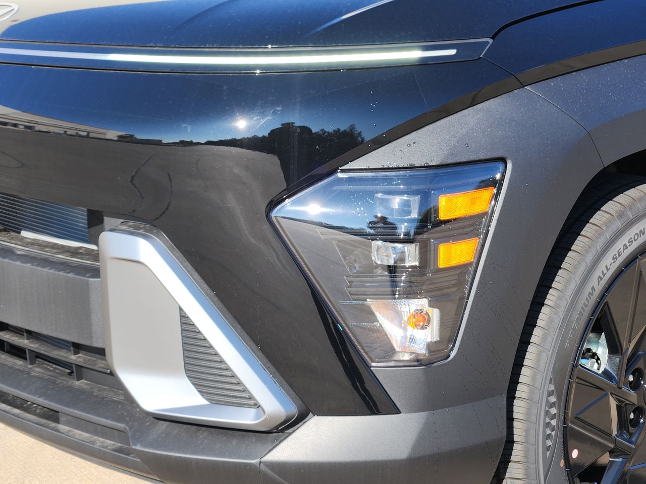 New 2026 A2B Black Hyundai SEL Sport FWD image 6