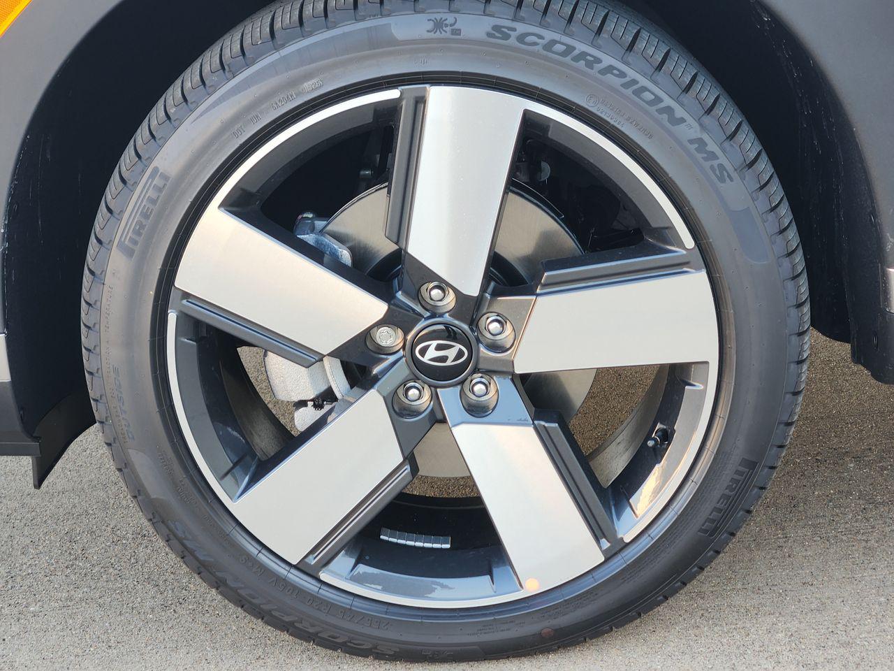 New 2026 Hampton Gray Hyundai Limited FWD image 7