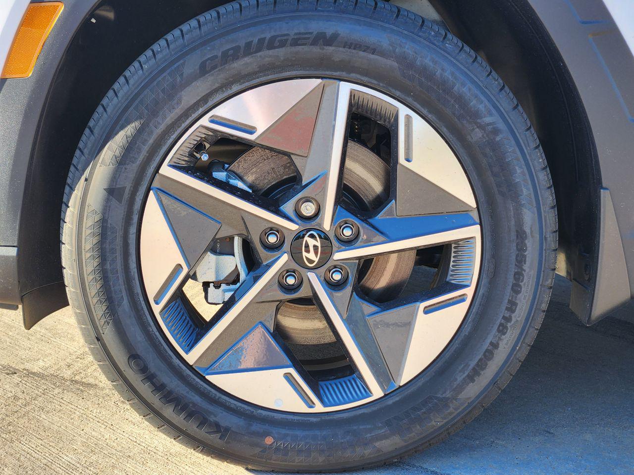 New 2026 W6H White Hyundai SEL FWD image 9