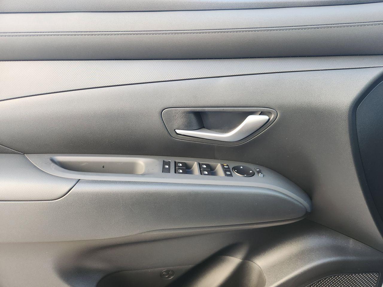 New 2026 SAW White Hyundai SEL FWD image 20