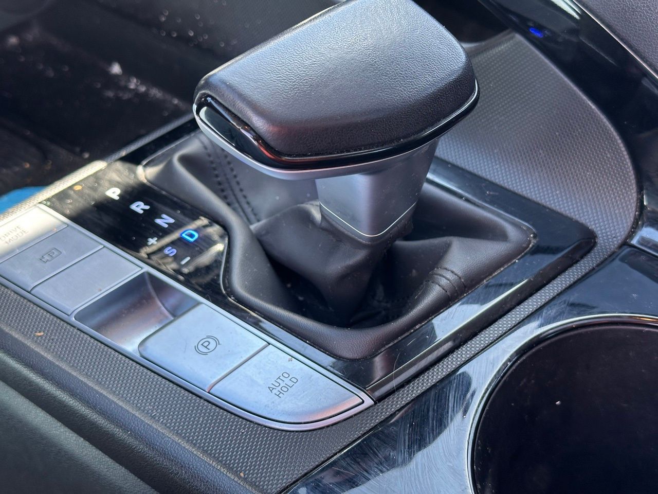 Used 2024 Ultimate Red Hyundai SEL image 26