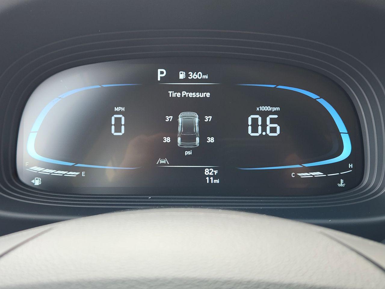 New 2026 SAW White Hyundai SEL image 13