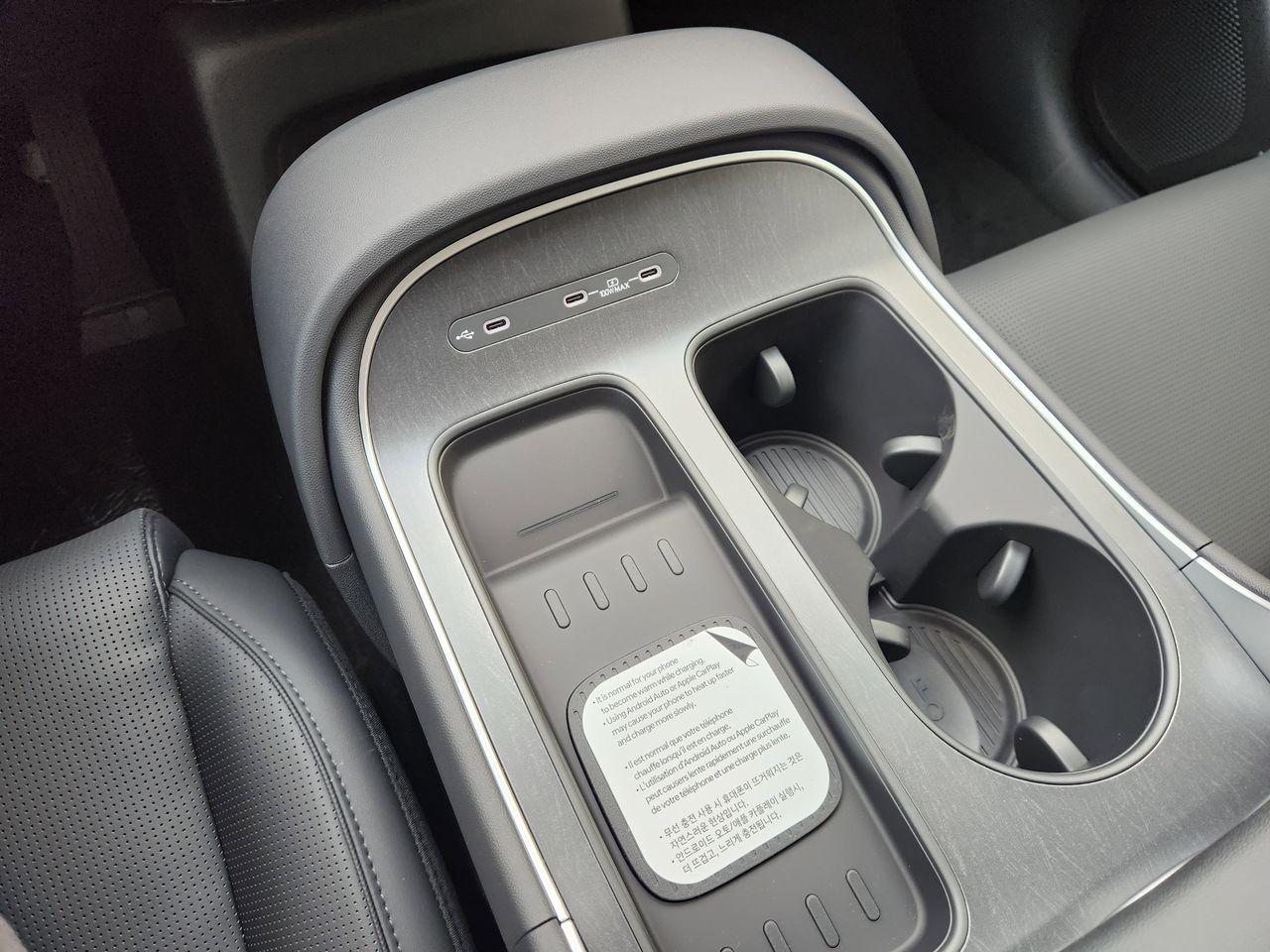 New 2026 WC9 White Hyundai SEL FWD image 18