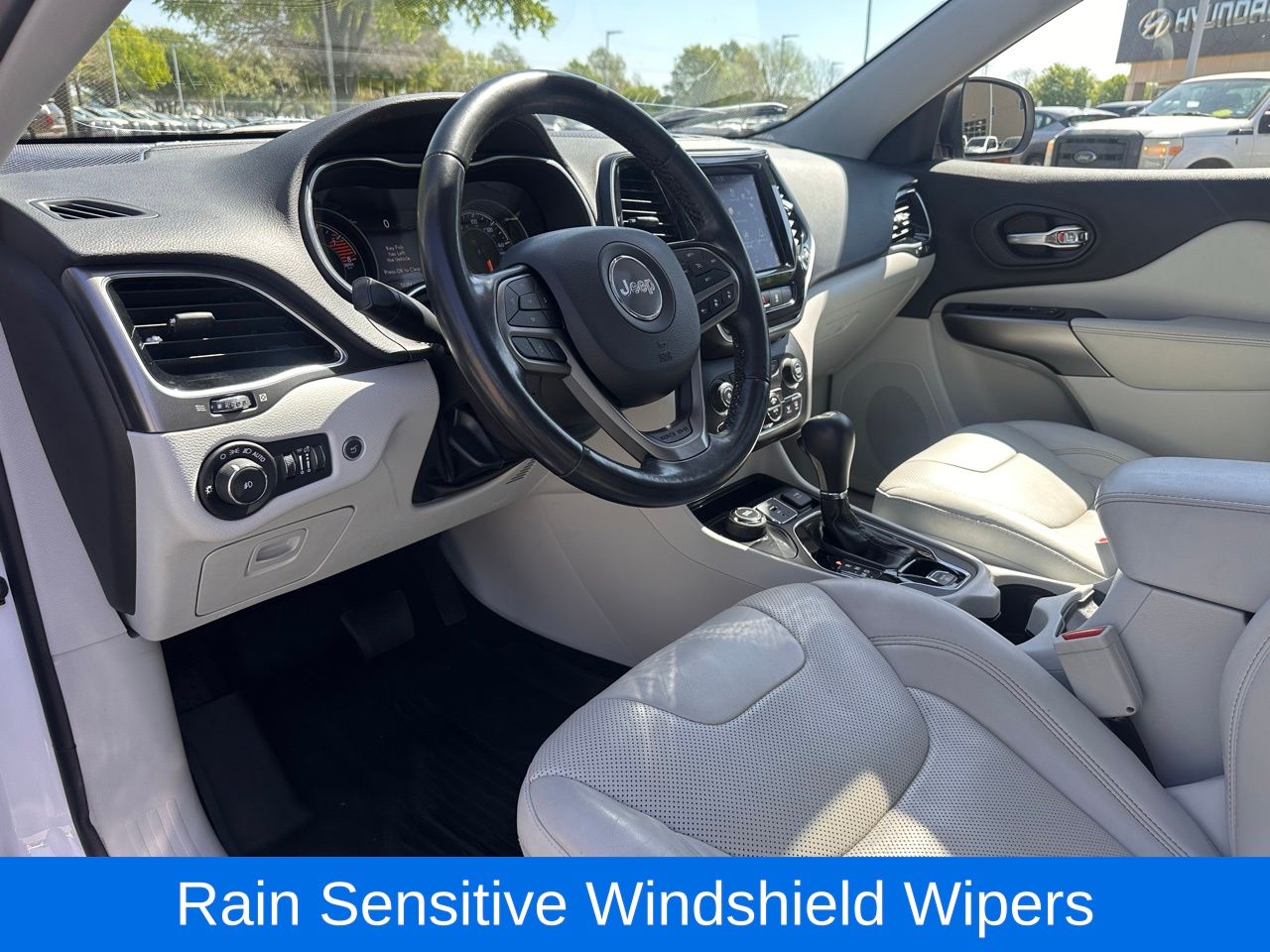 Used 2020 Bright White Jeep Limited image 20