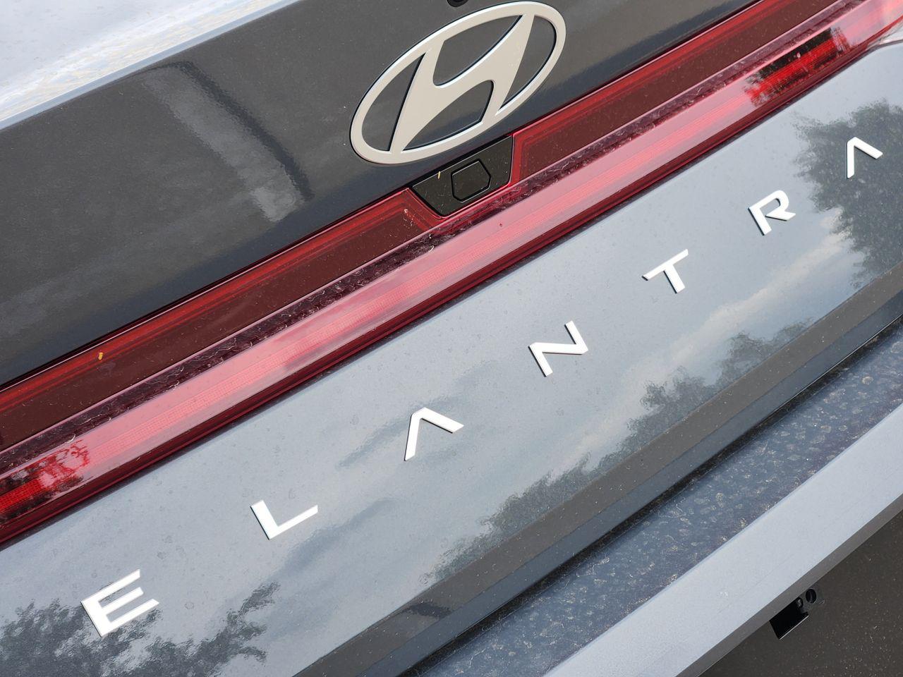 New 2026 Ecotronic Gray Hyundai Limited image 8