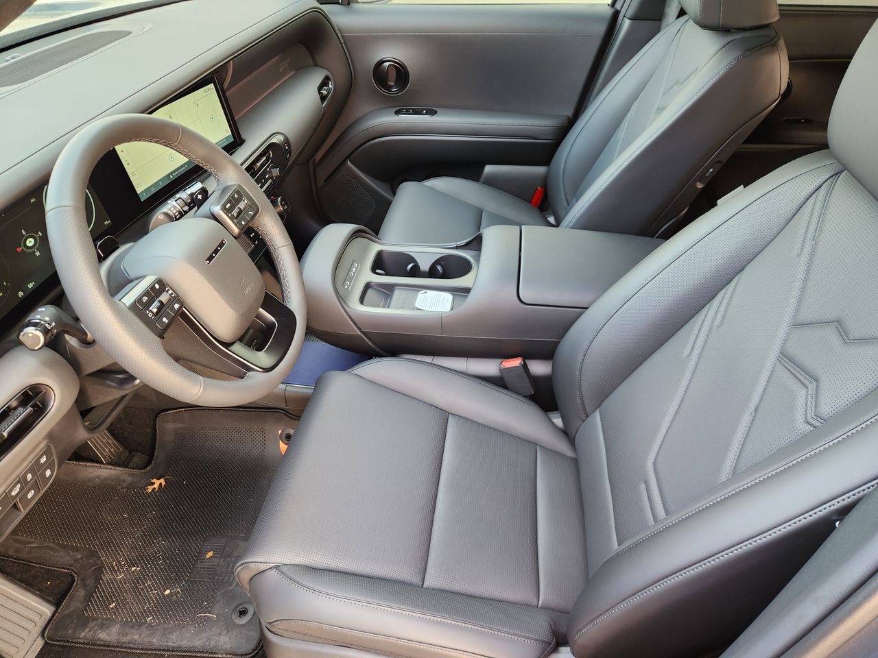 New 2026 PE2 Gray Hyundai XRT Pro image 10