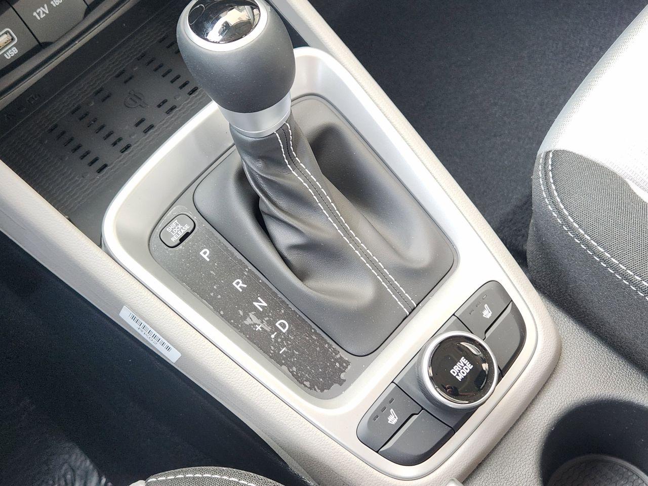 New 2026 SAW White Hyundai SEL image 18