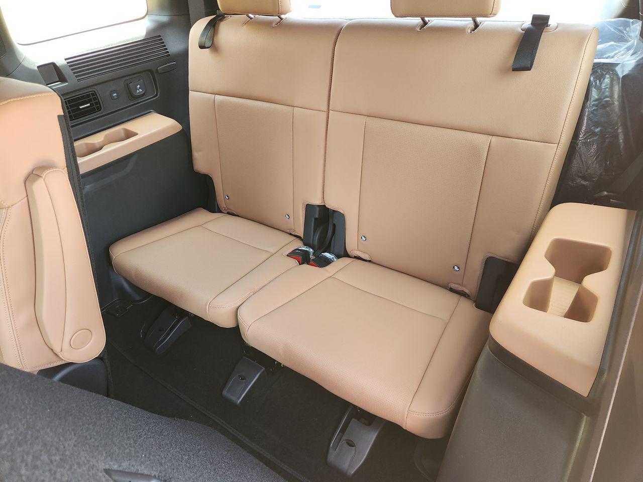 New 2026 Ecotronic Gray Hyundai Limited FWD image 31