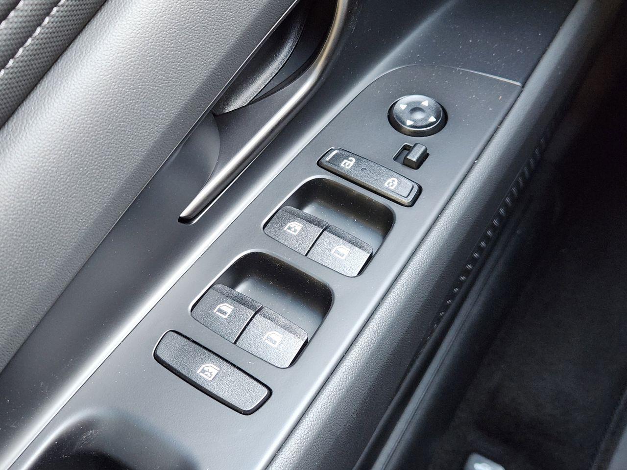 New 2026 Serenity White Hyundai SEL Sport image 21