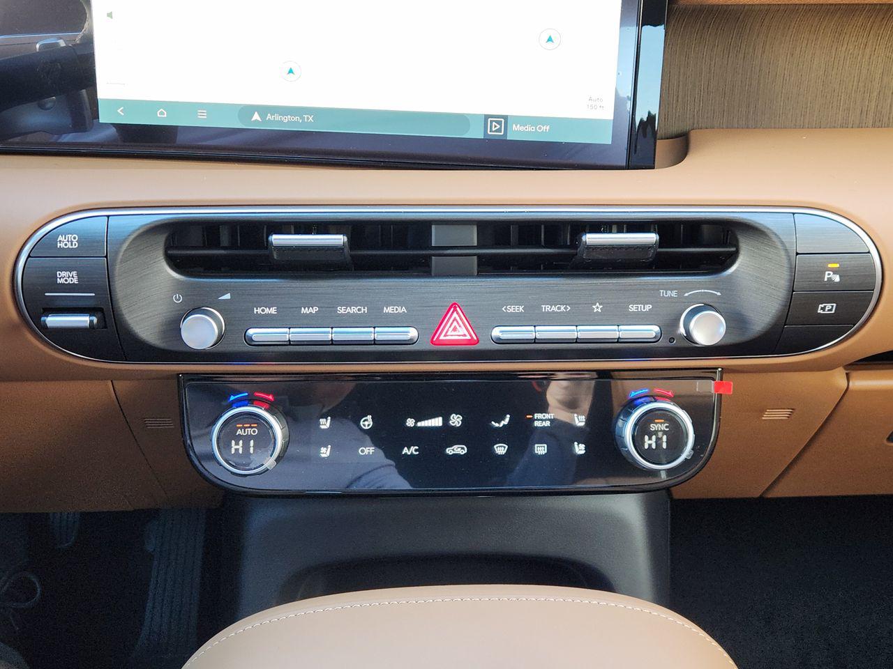 New 2026 WC9 White Hyundai Calligraphy FWD image 15