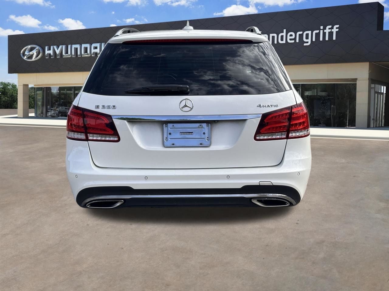 Used 2014 Polar White Mercedes-Benz E 350 4matic® image 13