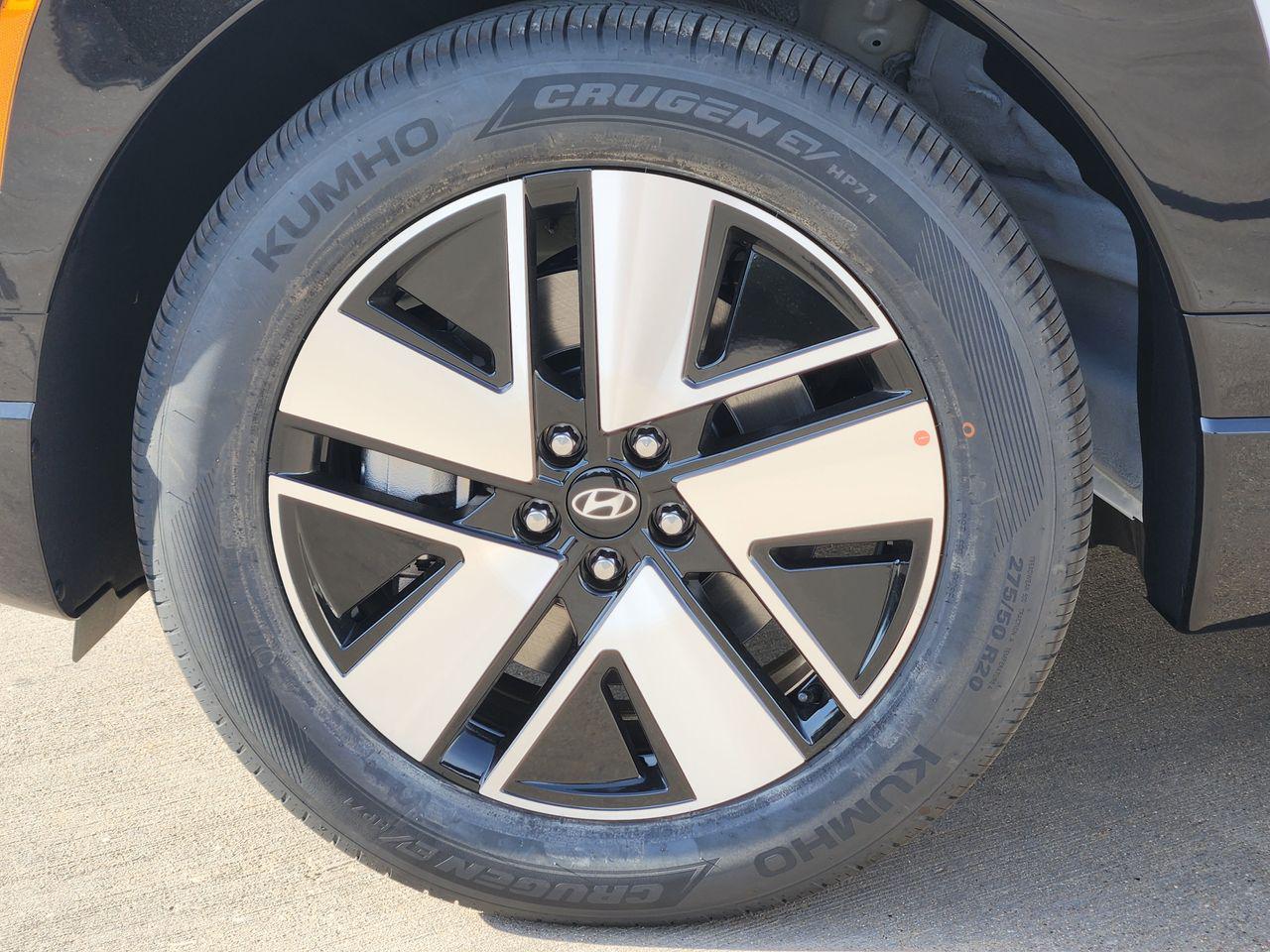 New 2026 SWP White Hyundai SEL image 7