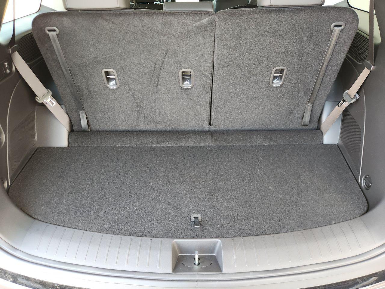 New 2027 Abyss Black Pearl Hyundai SEL FWD image 31