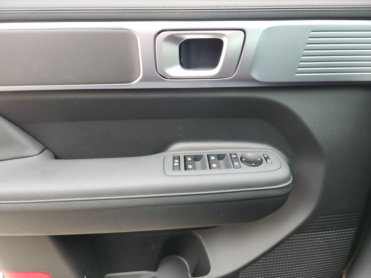 New 2027 Hampton Gray Hyundai SEL FWD image 22