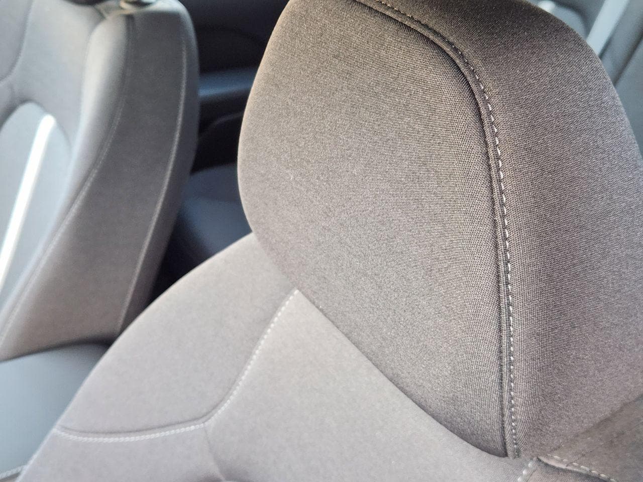 New 2026 T4A Silver Hyundai SEL Sport image 11