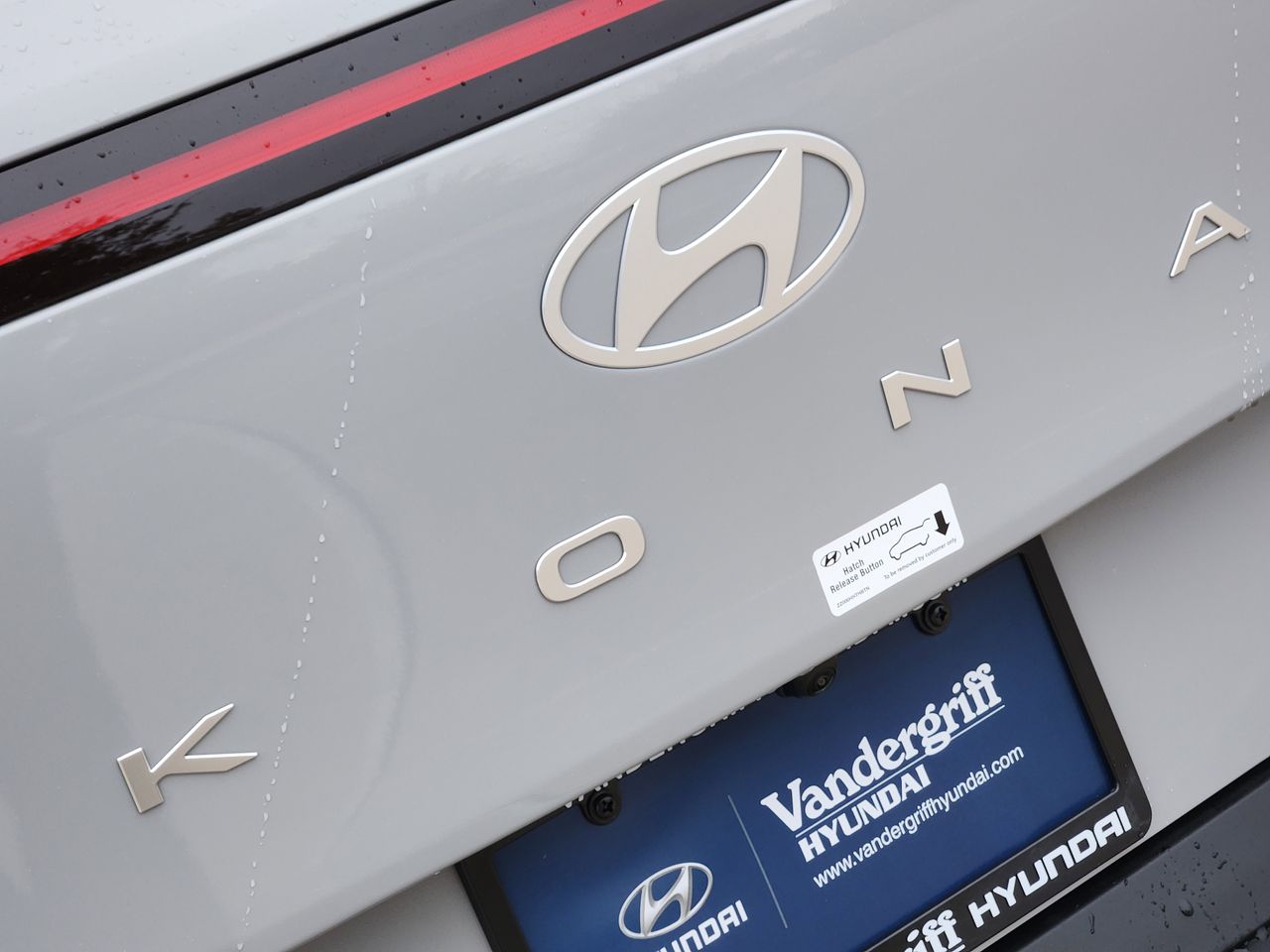 New 2026 C5G Gray Hyundai SEL Sport FWD image 8