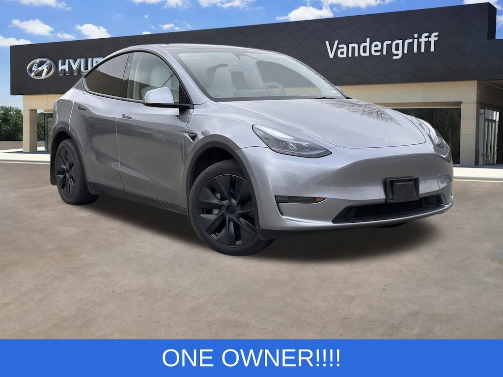 Used 2024 Tesla Model Y Long Range SUV
