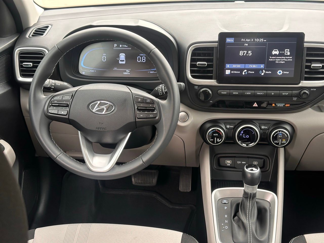 Certified Used 2025 Onyx Black Hyundai SEL image 17