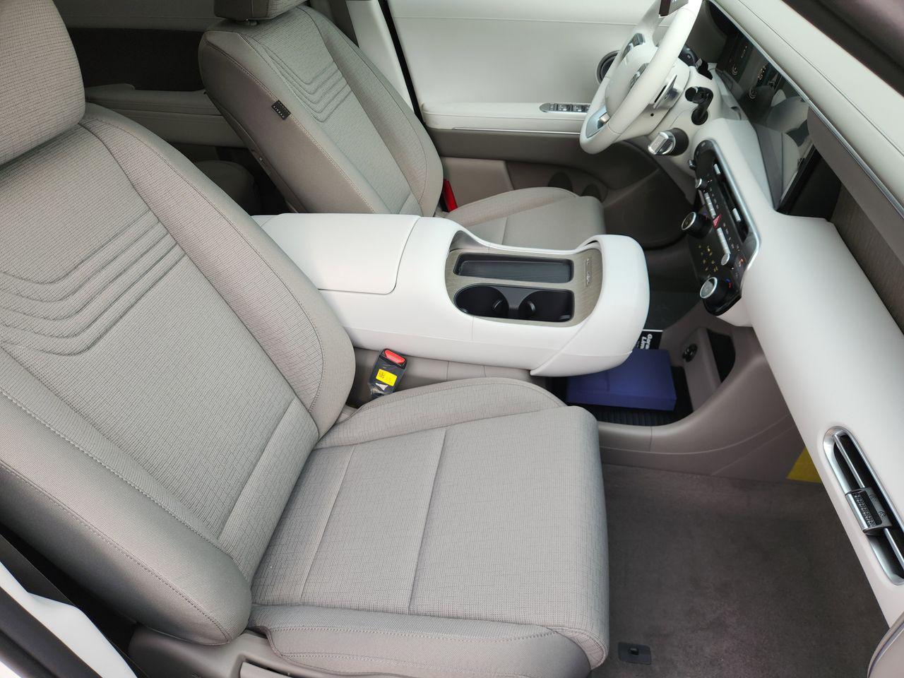 New 2026 Creamy White Pearl Hyundai SE FWD image 9