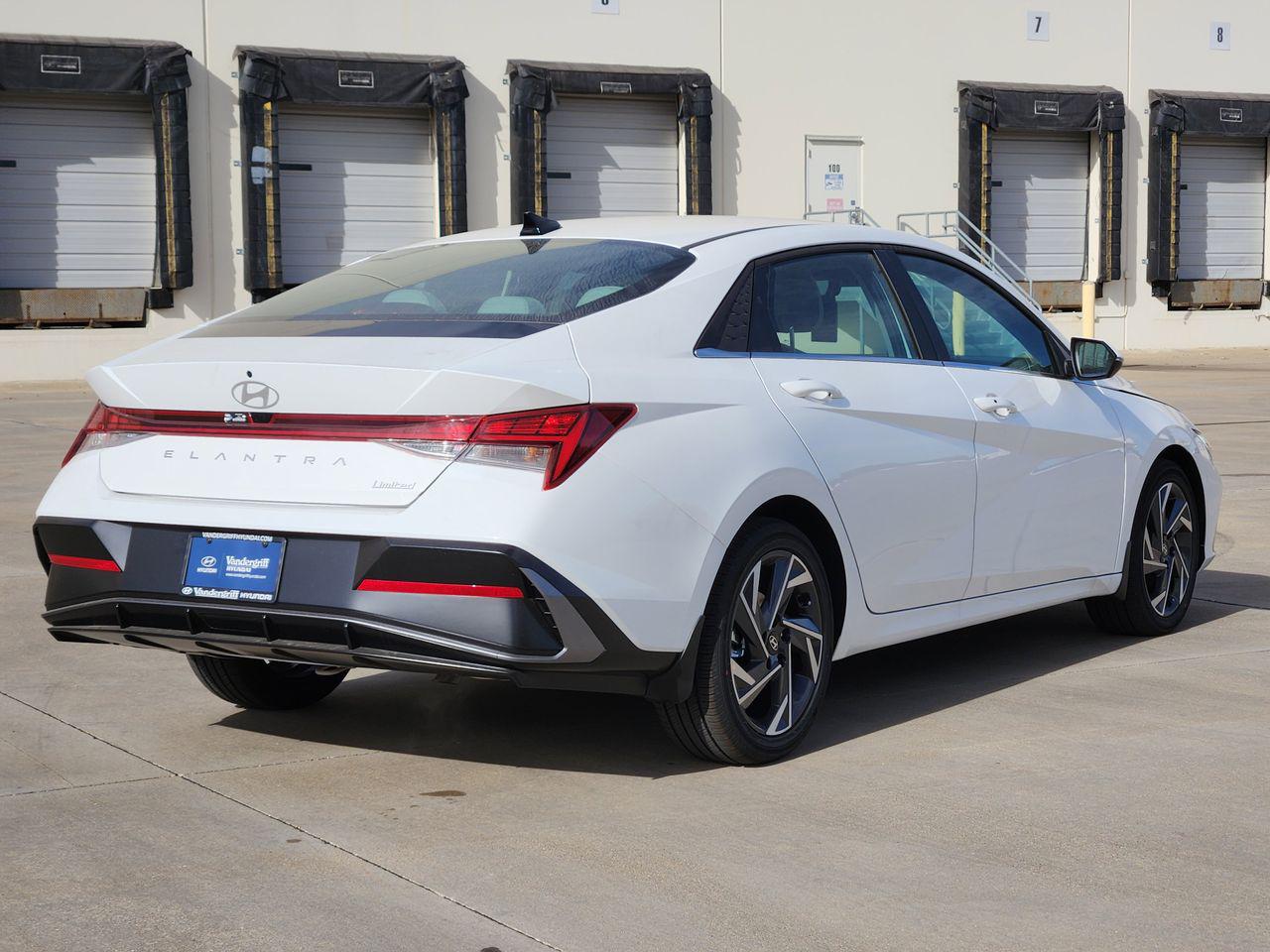 New 2026 W6H White Hyundai Limited image 4