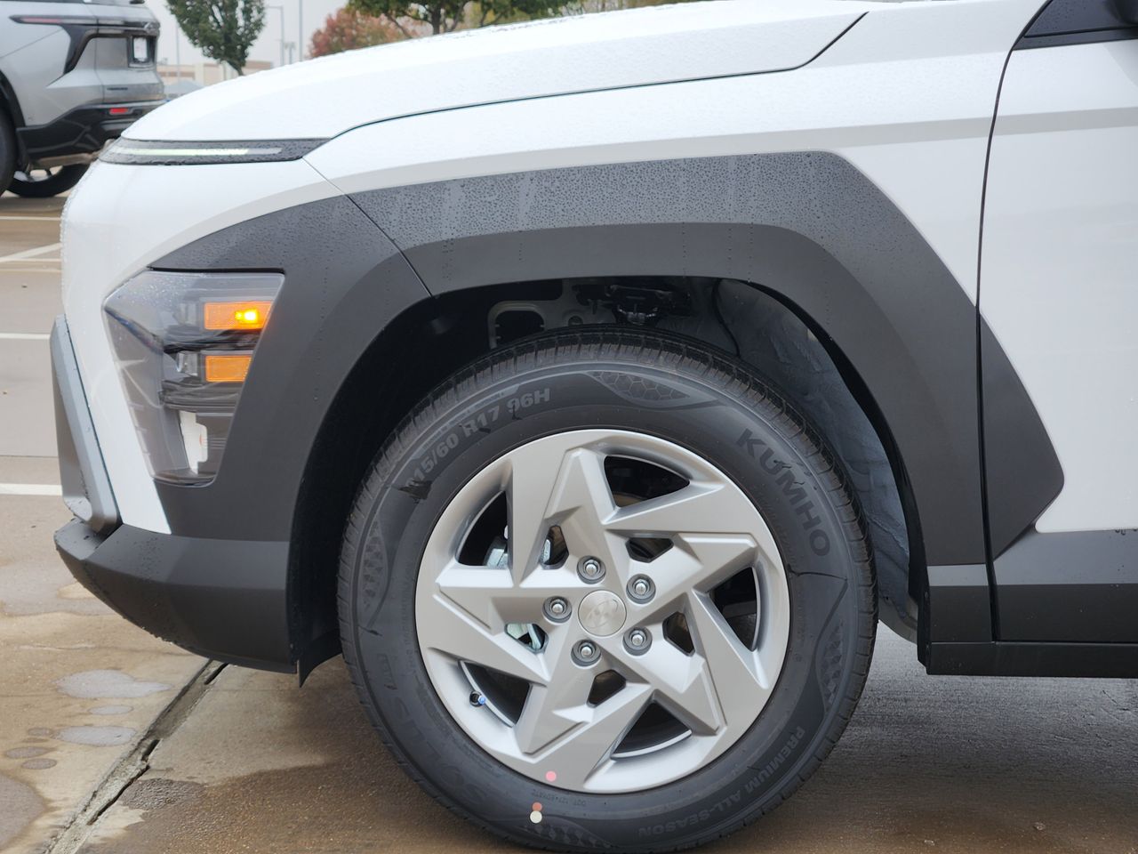 New 2026 SAW White Hyundai SE FWD image 5