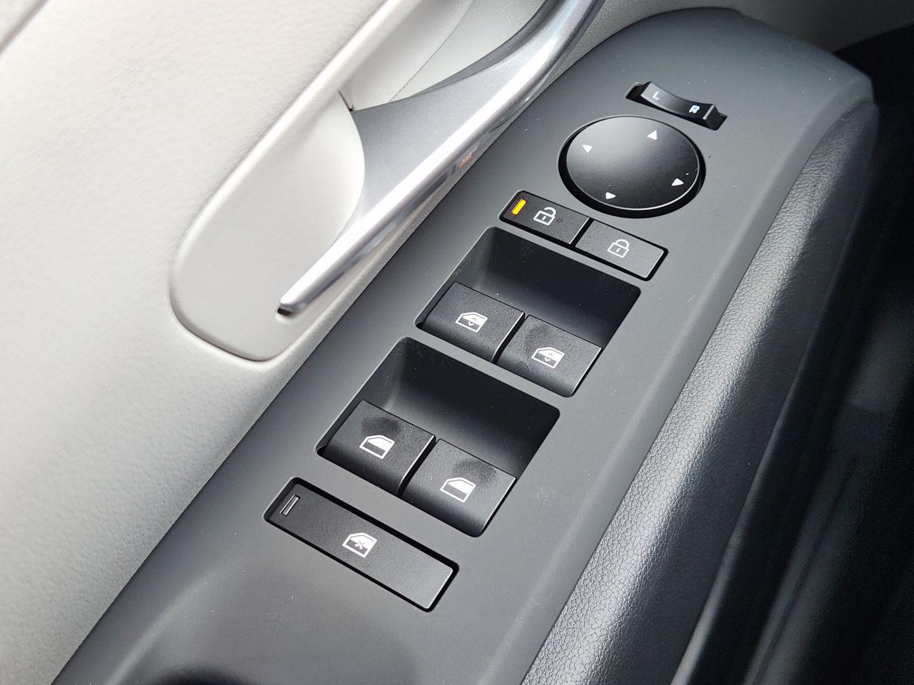 New 2026 Atlantis Blue Hyundai SEL Plus FWD image 21