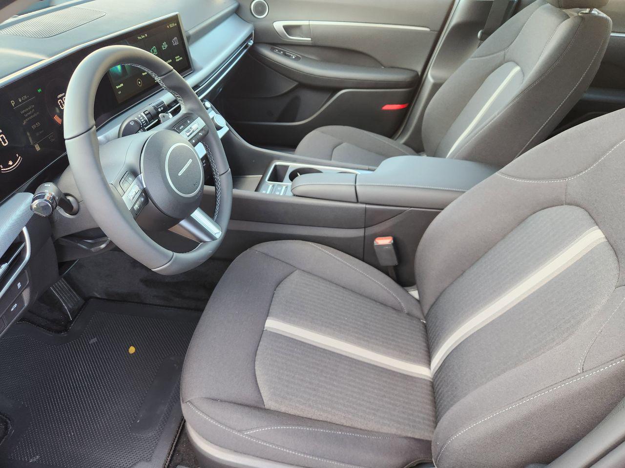 New 2026 R2P Red Hyundai SEL Sport image 8