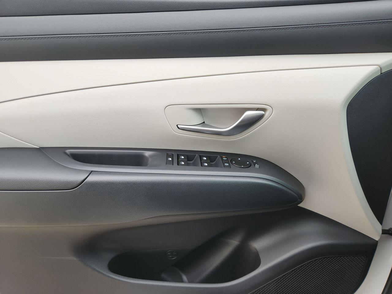New 2026 Creamy White Pearl Hyundai SEL image 24