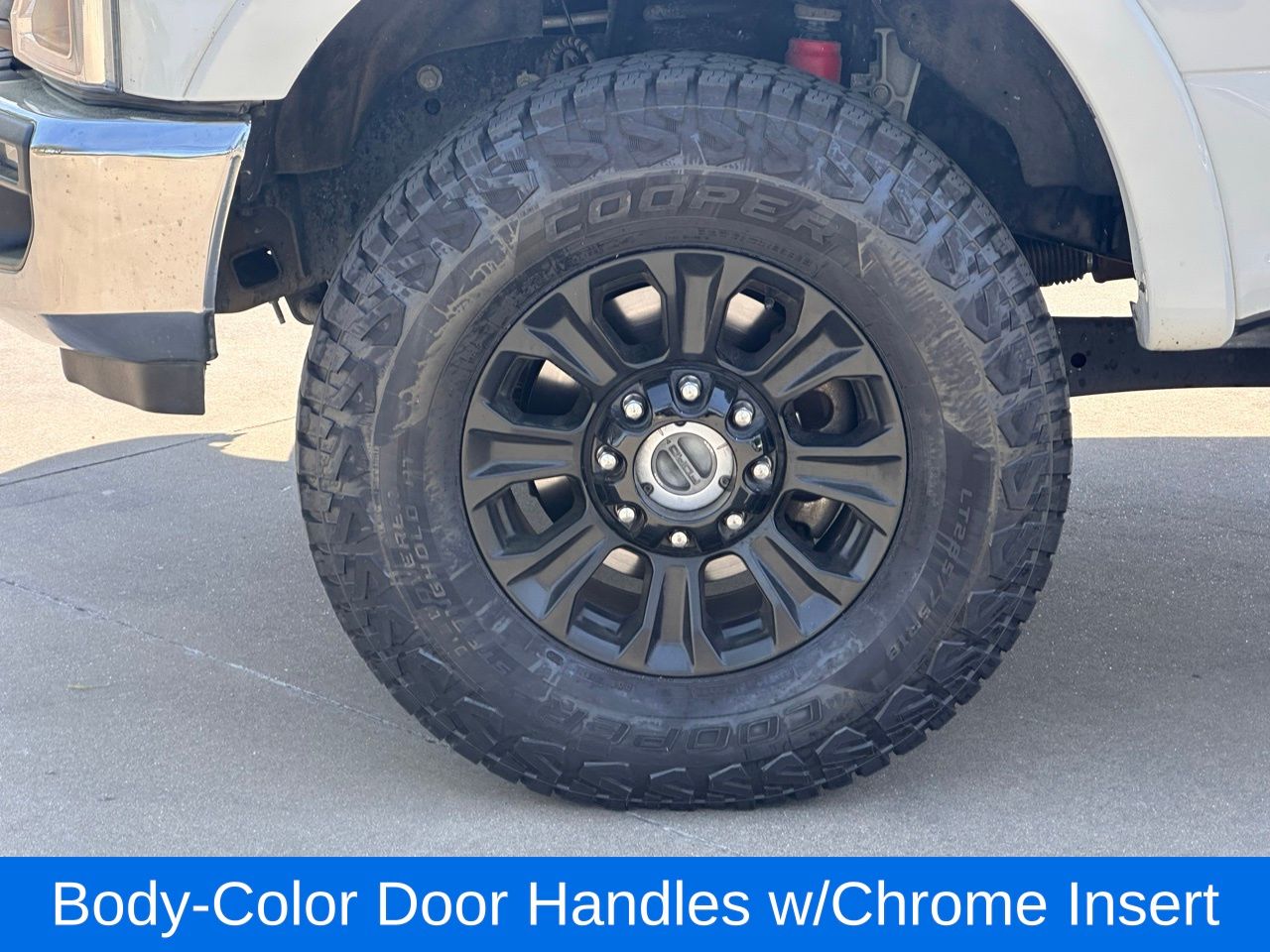 Used 2022 Oxford White Ford King Ranch image 9