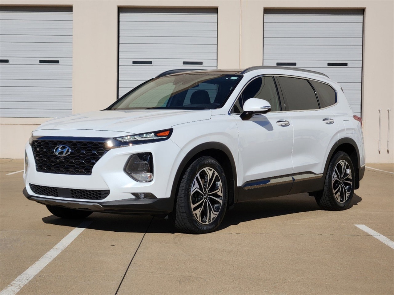 Used 2020 Hyundai Santa Fe Limited with VIN 5NMS53AA9LH151488 for sale in Arlington, TX