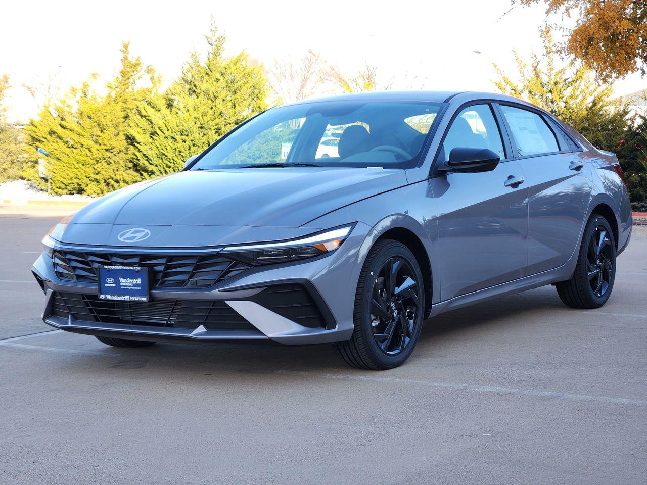 New 2026 Gray Hyundai SEL Sport image 2