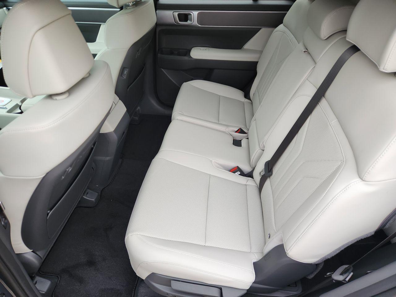 New 2026 Ecotronic Gray Hyundai SEL FWD image 28