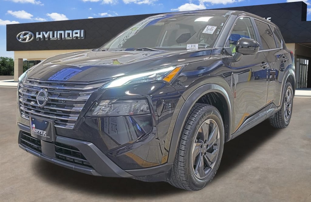 Used 2024 Nissan Rogue SV SUV