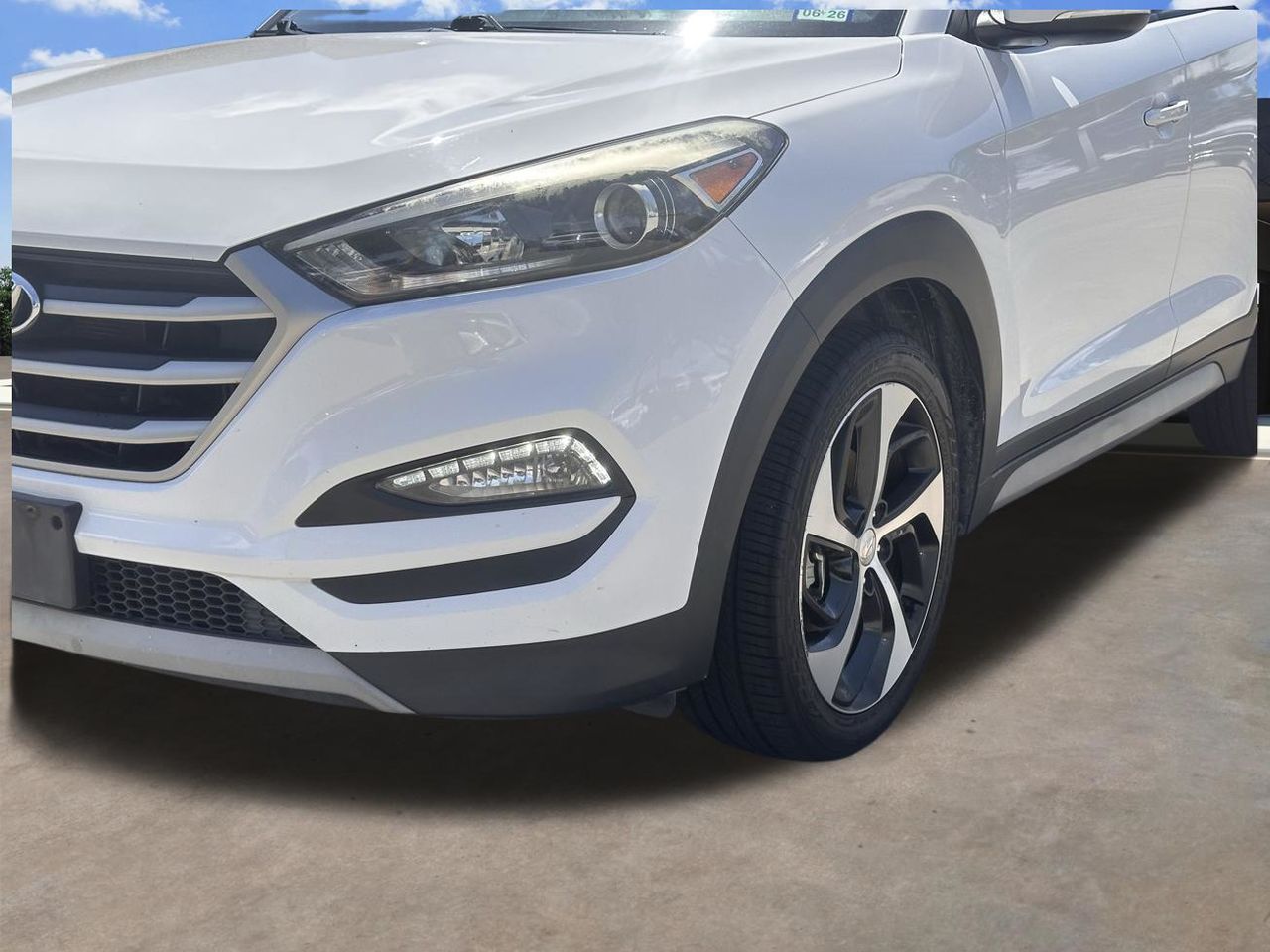 Used 2017 White Hyundai Sport image 7