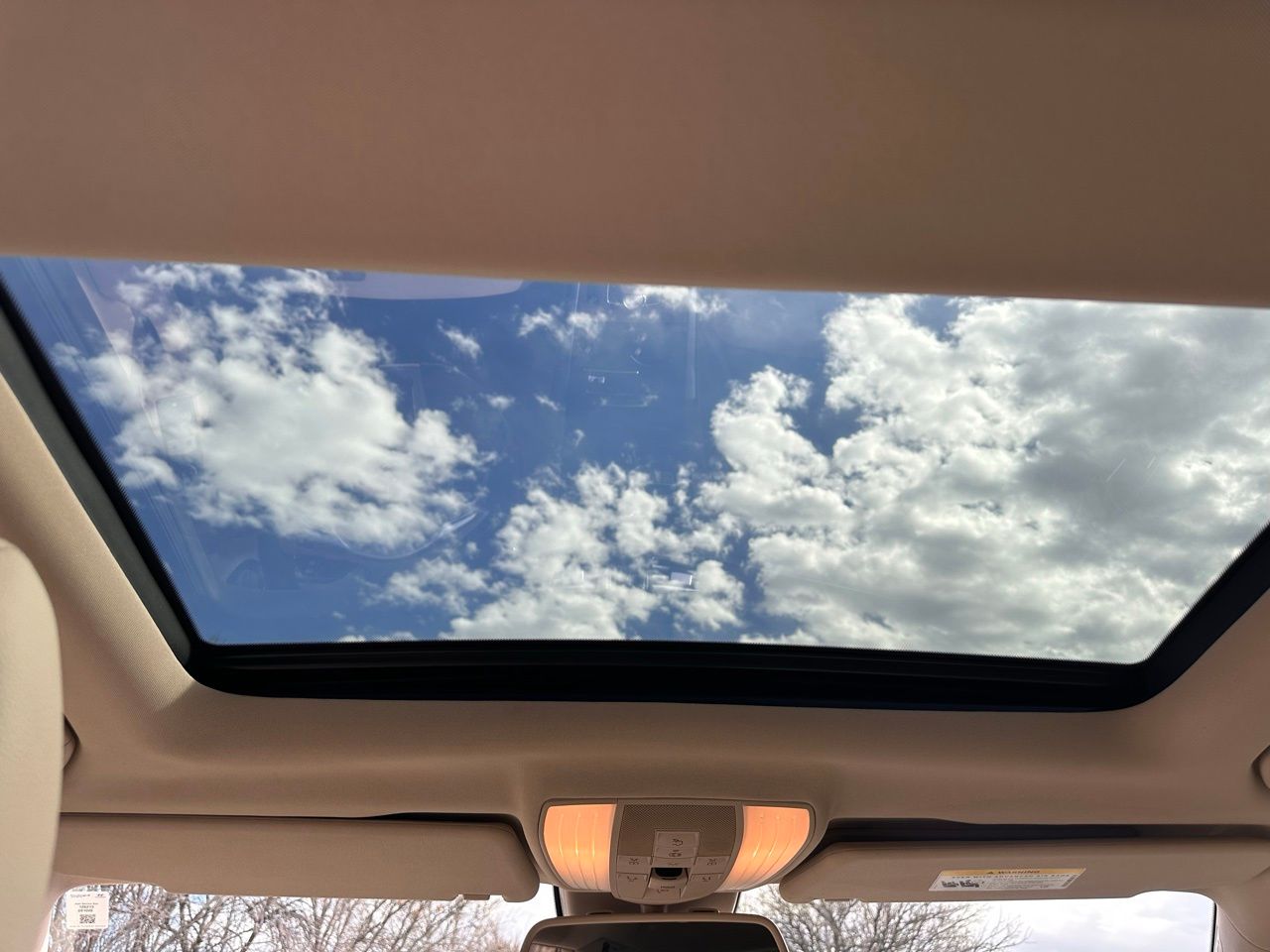 Used 2014 Polar White Mercedes-Benz E 350 4matic® image 20