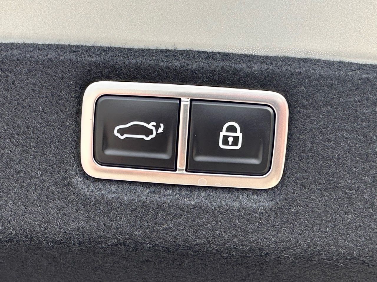 Certified Used 2026 Aero Silver Hyundai Limited image 20